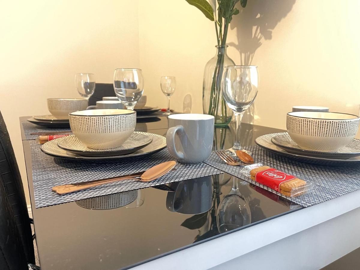 Fogs Property - Darlington City Apartments Екстер'єр фото