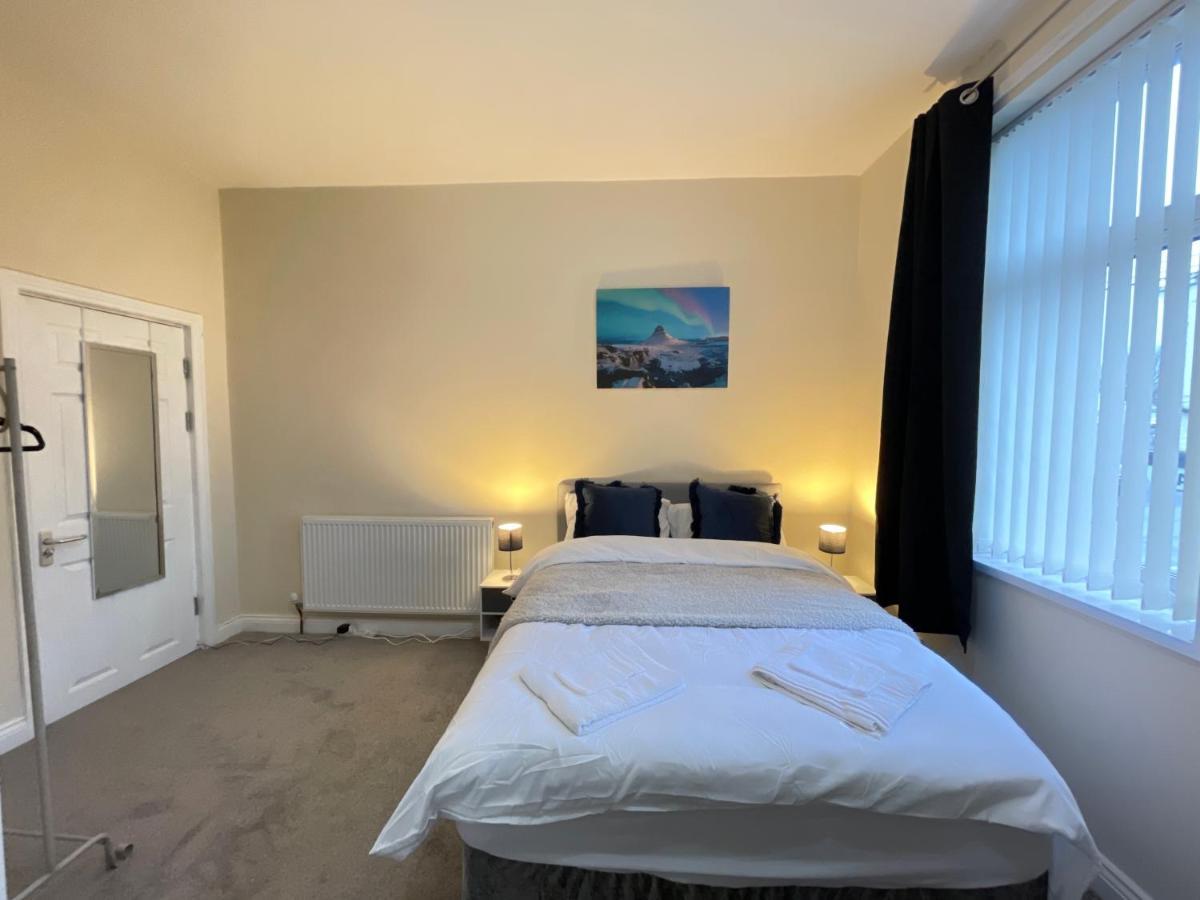 Fogs Property - Darlington City Apartments Екстер'єр фото