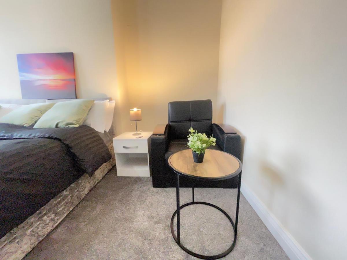 Fogs Property - Darlington City Apartments Екстер'єр фото