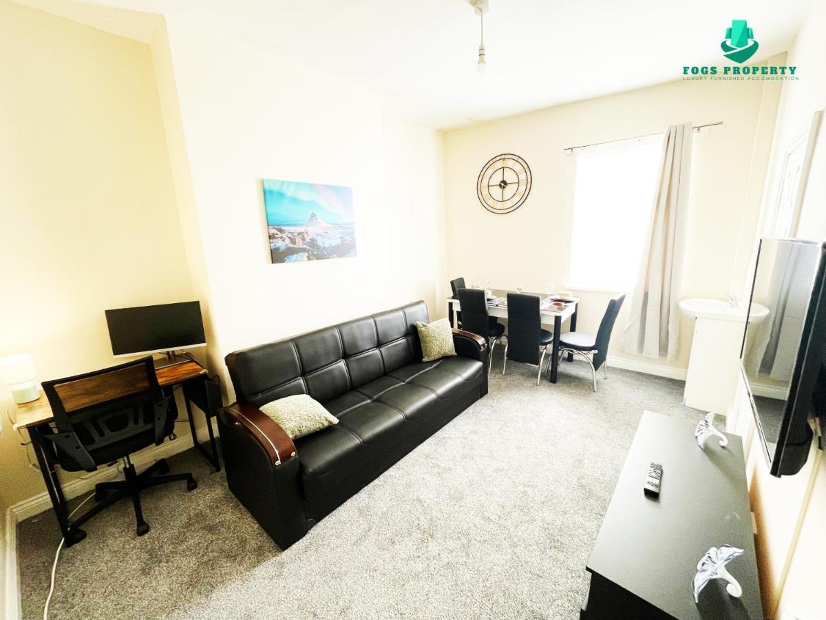 Fogs Property - Darlington City Apartments Екстер'єр фото