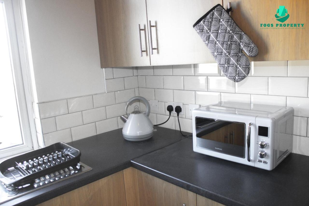 Fogs Property - Darlington City Apartments Екстер'єр фото