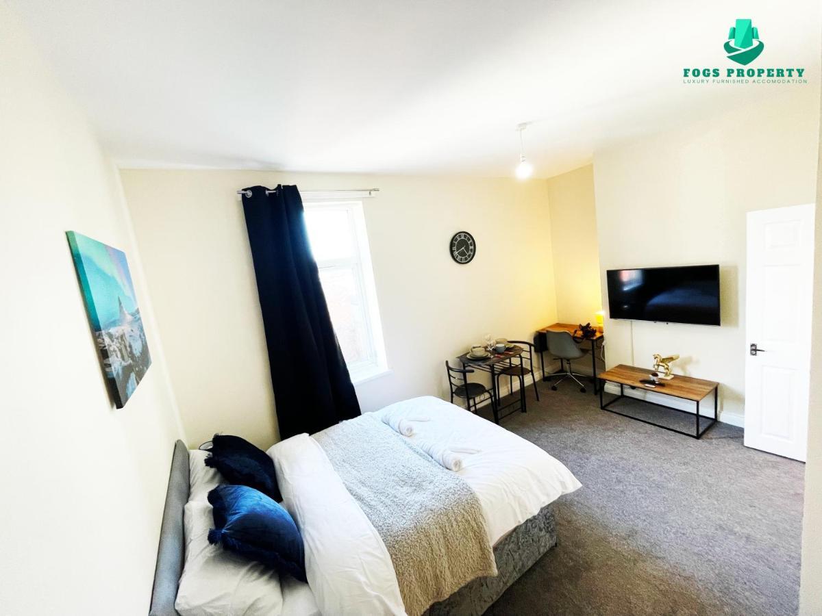 Fogs Property - Darlington City Apartments Екстер'єр фото