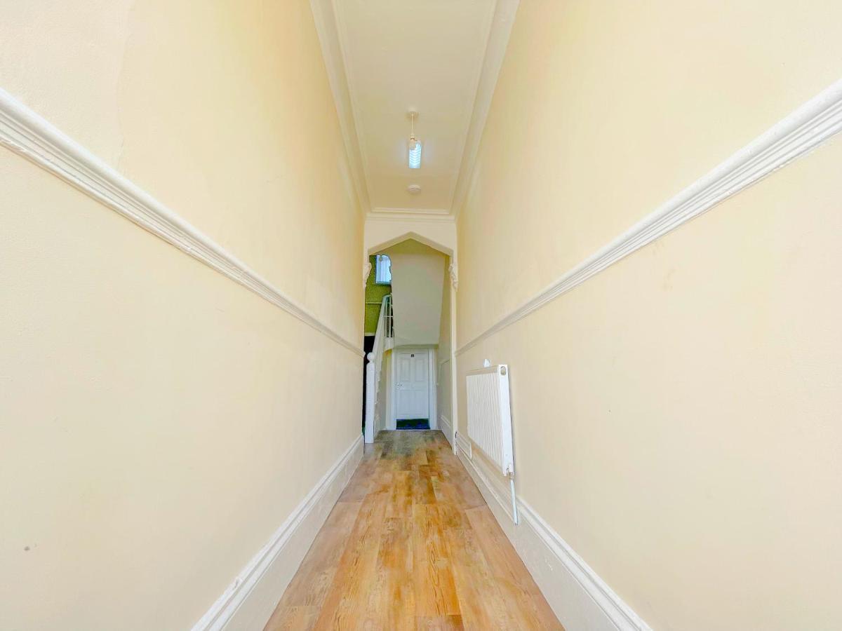 Fogs Property - Darlington City Apartments Екстер'єр фото
