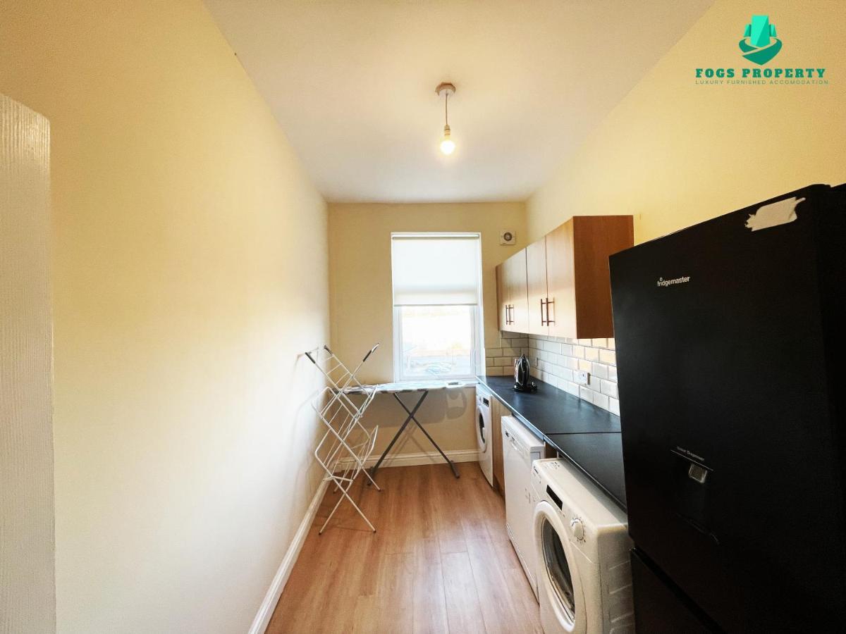 Fogs Property - Darlington City Apartments Екстер'єр фото