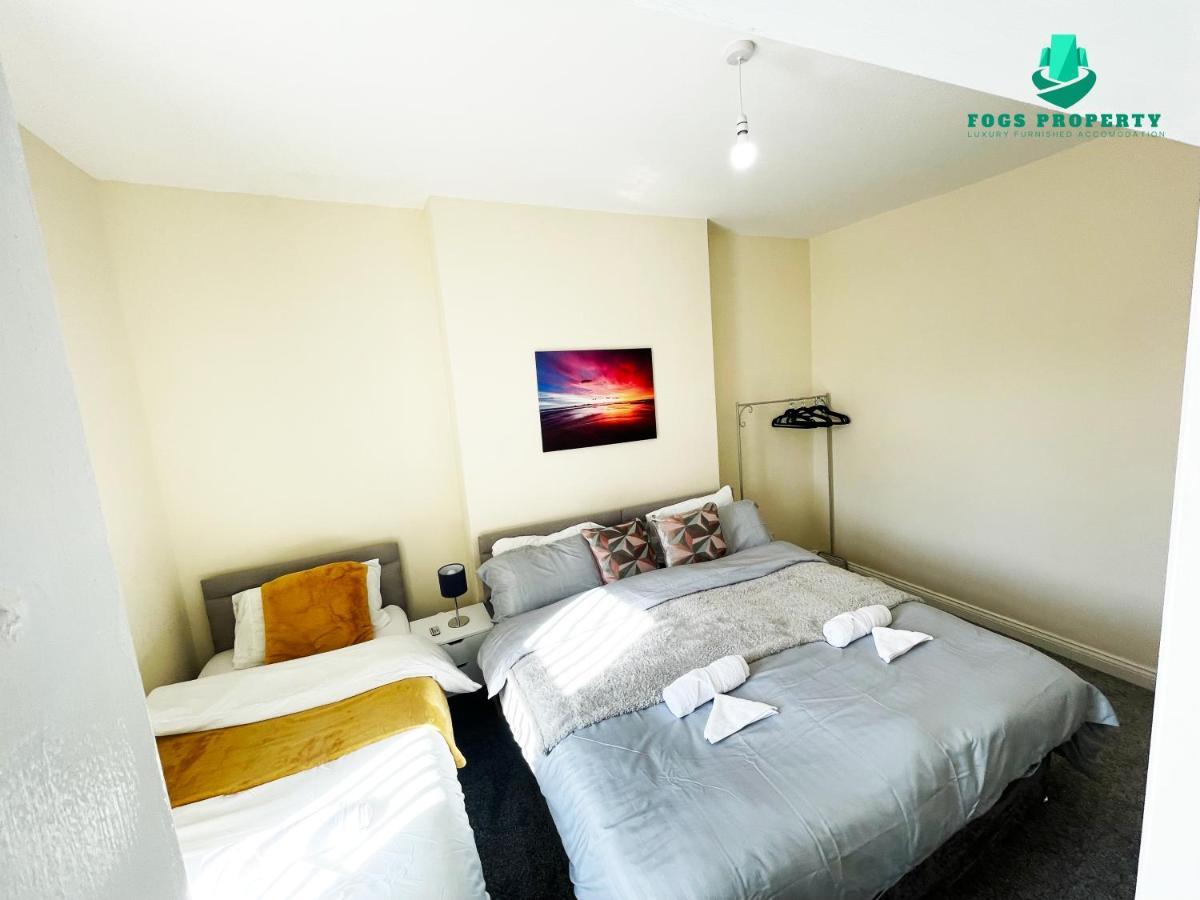 Fogs Property - Darlington City Apartments Екстер'єр фото