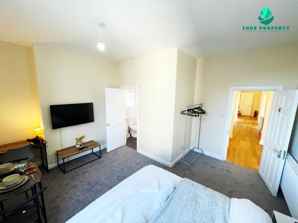 Fogs Property - Darlington City Apartments Екстер'єр фото